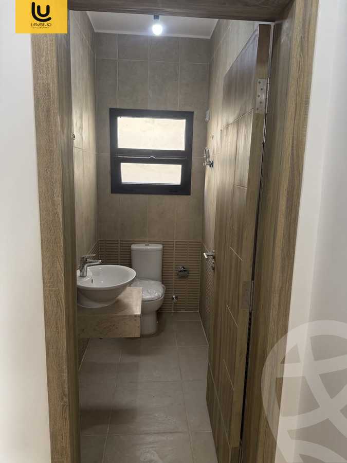 https://aqarmap.com.eg/en/listing/5615735-for-sale-cairo-new-cairo-compounds-mwn-ryzydns-lmrsm-llttwyr