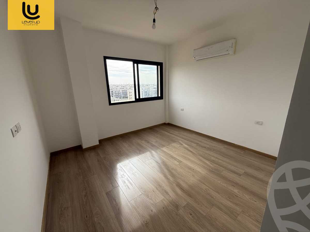 https://aqarmap.com.eg/en/listing/5615735-for-sale-cairo-new-cairo-compounds-mwn-ryzydns-lmrsm-llttwyr
