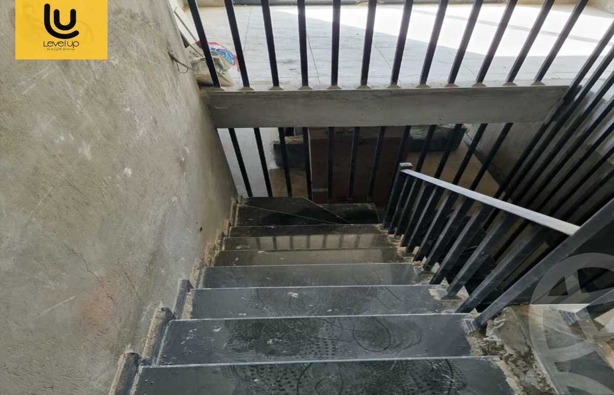 https://aqarmap.com.eg/en/listing/5622825-for-sale-cairo-new-cairo-compounds-galleria-moon-valley