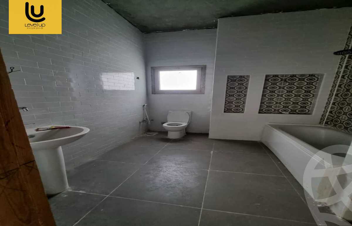 https://aqarmap.com.eg/en/listing/5622825-for-sale-cairo-new-cairo-compounds-galleria-moon-valley