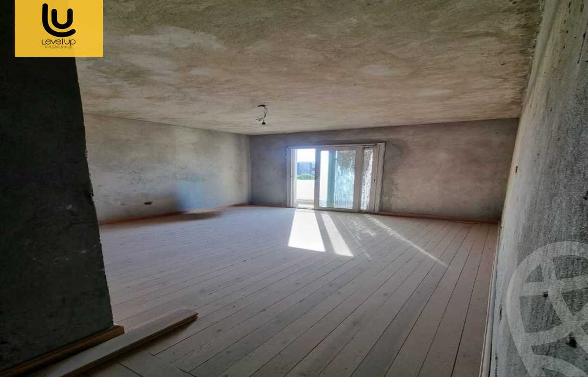 https://aqarmap.com.eg/en/listing/5622825-for-sale-cairo-new-cairo-compounds-galleria-moon-valley