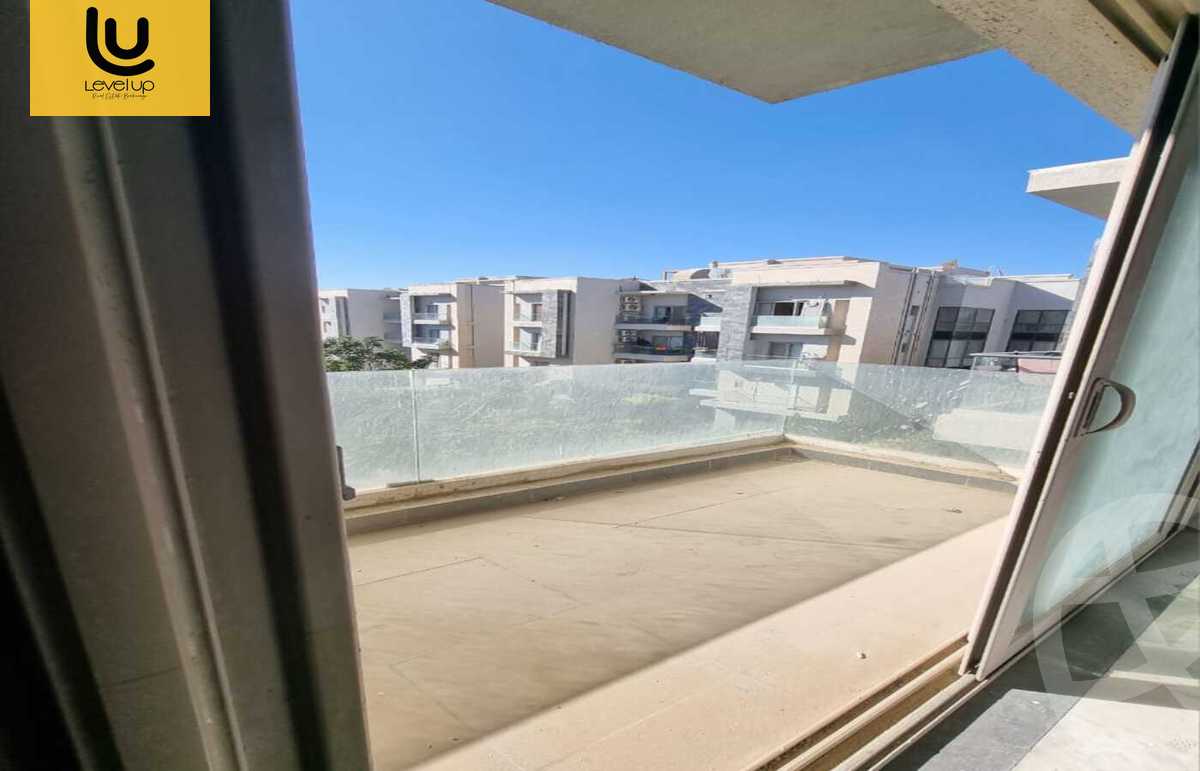https://aqarmap.com.eg/en/listing/5622825-for-sale-cairo-new-cairo-compounds-galleria-moon-valley