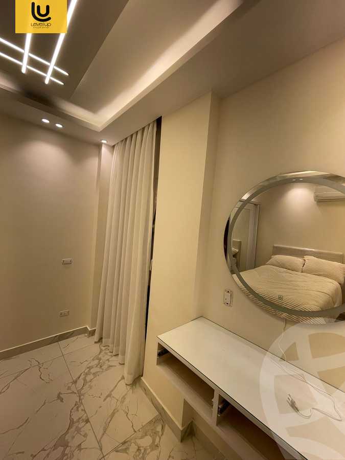 https://aqarmap.com.eg/ar/listing/5643367-for-rent-cairo-new-cairo-compounds-stwn-ryzydns-by-ar-y-llttwyr