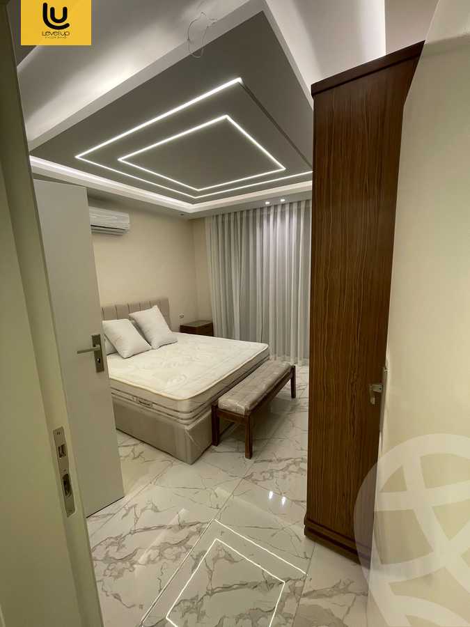 https://aqarmap.com.eg/ar/listing/5643367-for-rent-cairo-new-cairo-compounds-stwn-ryzydns-by-ar-y-llttwyr