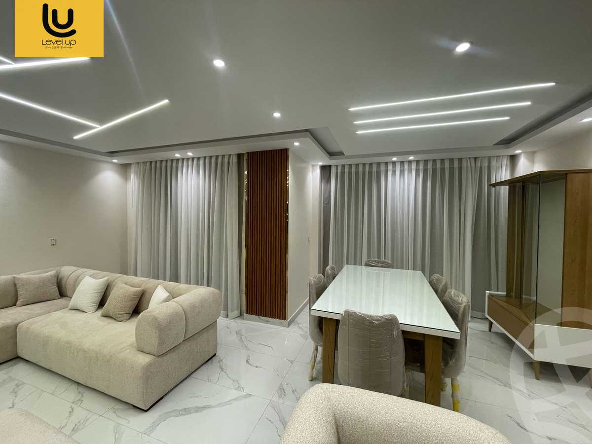 https://aqarmap.com.eg/ar/listing/5643367-for-rent-cairo-new-cairo-compounds-stwn-ryzydns-by-ar-y-llttwyr