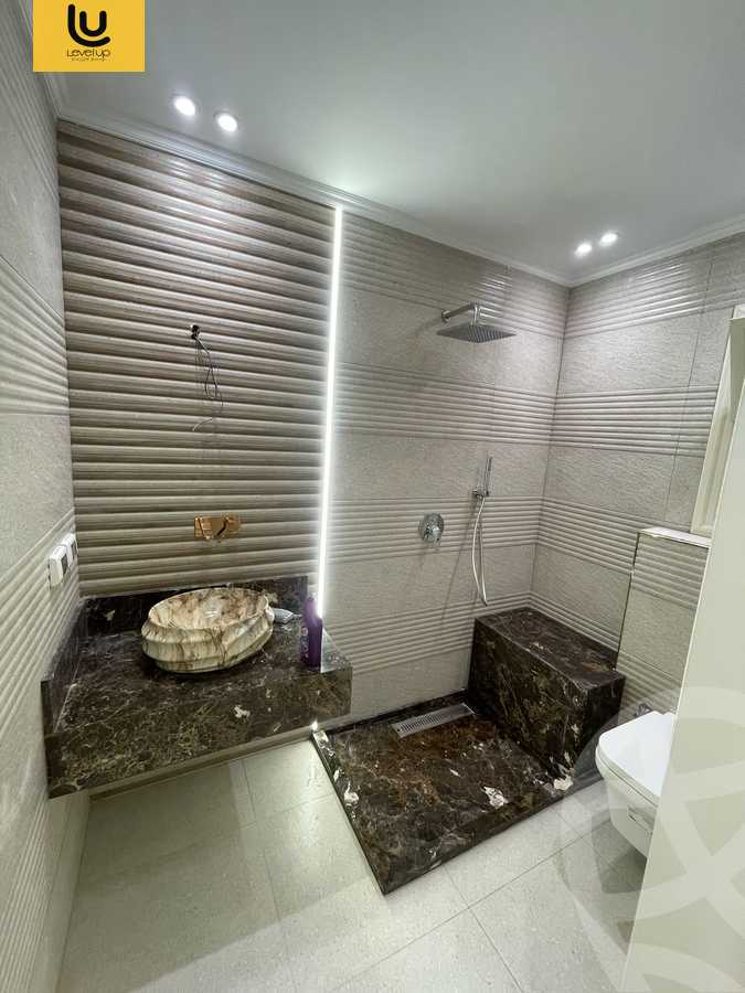 https://aqarmap.com.eg/ar/listing/5643367-for-rent-cairo-new-cairo-compounds-stwn-ryzydns-by-ar-y-llttwyr