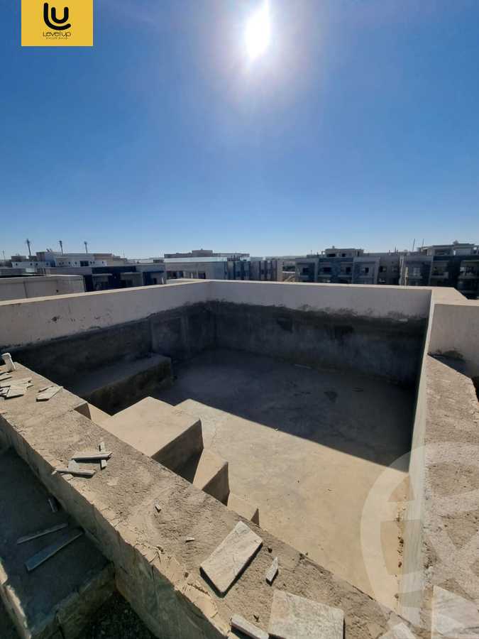 https://aqarmap.com.eg/en/listing/5647340-for-sale-cairo-new-cairo-compounds-galleria-moon-valley