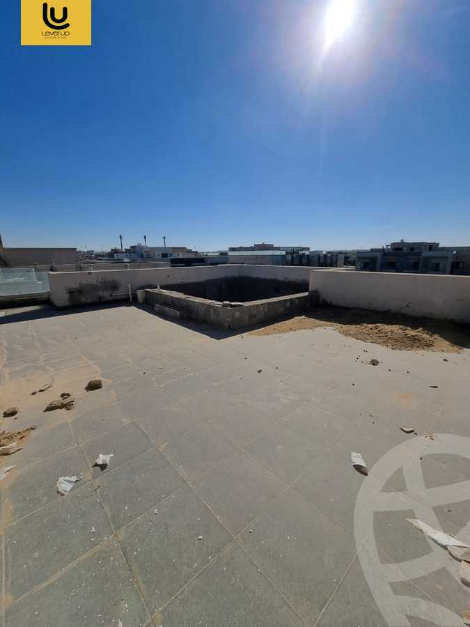 https://aqarmap.com.eg/en/listing/5647340-for-sale-cairo-new-cairo-compounds-galleria-moon-valley