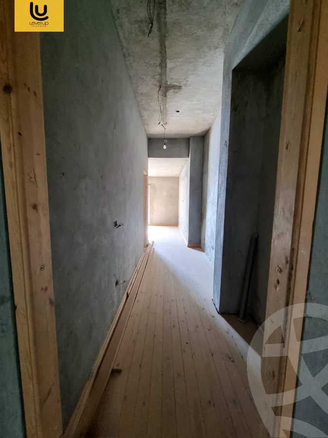 https://aqarmap.com.eg/en/listing/5647340-for-sale-cairo-new-cairo-compounds-galleria-moon-valley