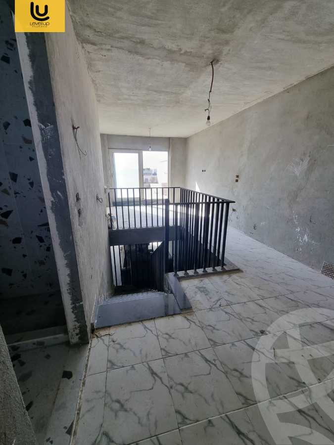 https://aqarmap.com.eg/en/listing/5647340-for-sale-cairo-new-cairo-compounds-galleria-moon-valley
