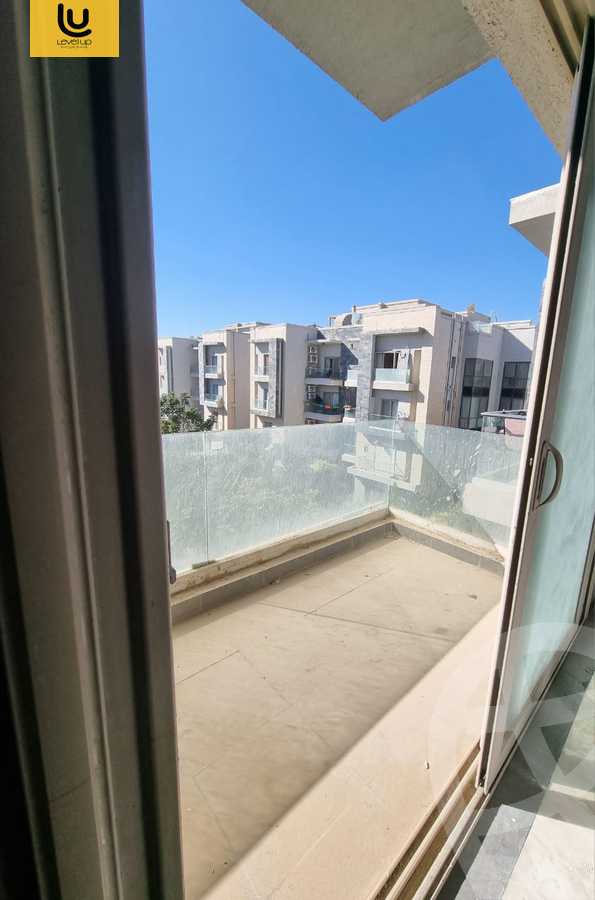 https://aqarmap.com.eg/en/listing/5647340-for-sale-cairo-new-cairo-compounds-galleria-moon-valley