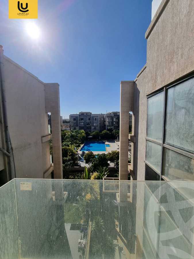 https://aqarmap.com.eg/en/listing/5647340-for-sale-cairo-new-cairo-compounds-galleria-moon-valley