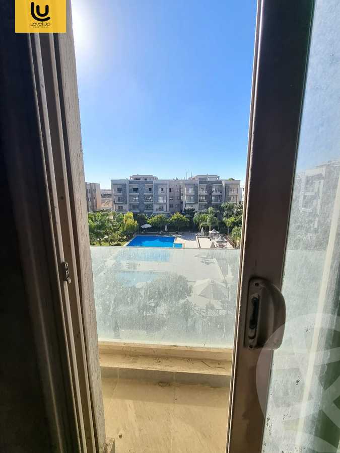 https://aqarmap.com.eg/en/listing/5647340-for-sale-cairo-new-cairo-compounds-galleria-moon-valley