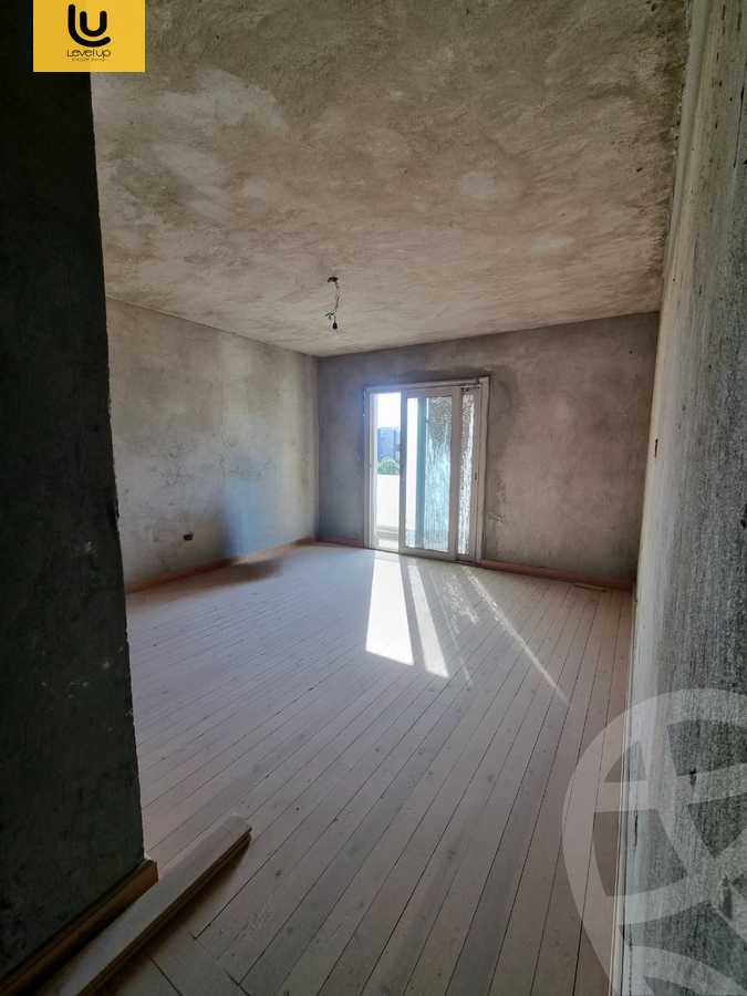 https://aqarmap.com.eg/en/listing/5647340-for-sale-cairo-new-cairo-compounds-galleria-moon-valley