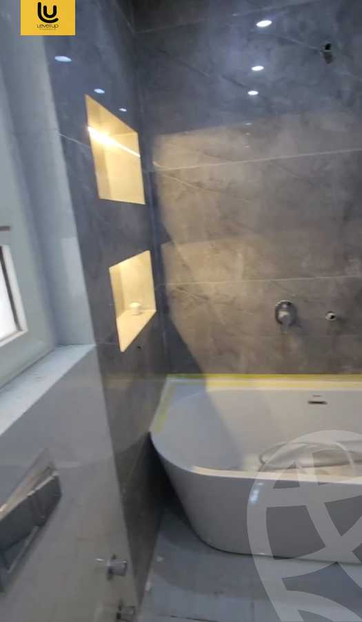 https://aqarmap.com.eg/en/listing/5650069-for-sale-cairo-new-cairo-compounds-stwn-ryzydns-by-ar-y-llttwyr