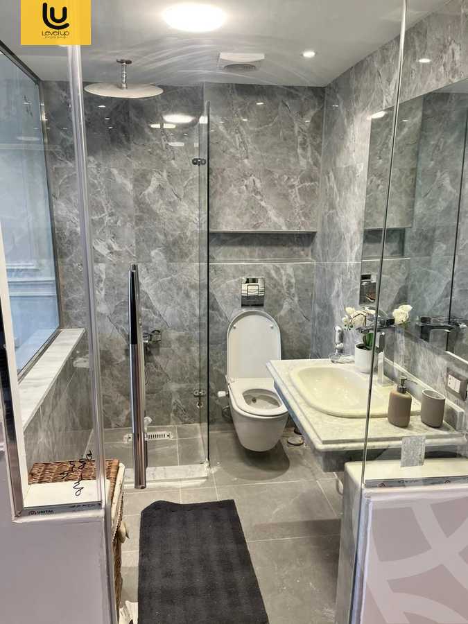 https://aqarmap.com.eg/ar/listing/5685650-for-sale-cairo-new-cairo-compounds-mountain-view-hyde-park