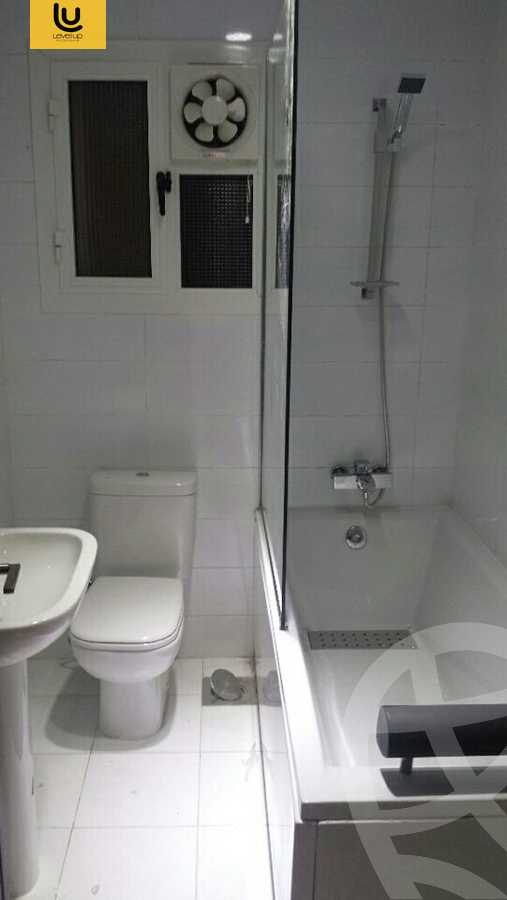 https://aqarmap.com.eg/en/listing/5733657-for-sale-cairo-new-cairo-lrhb-city-phase-1-nizar-kabani-st