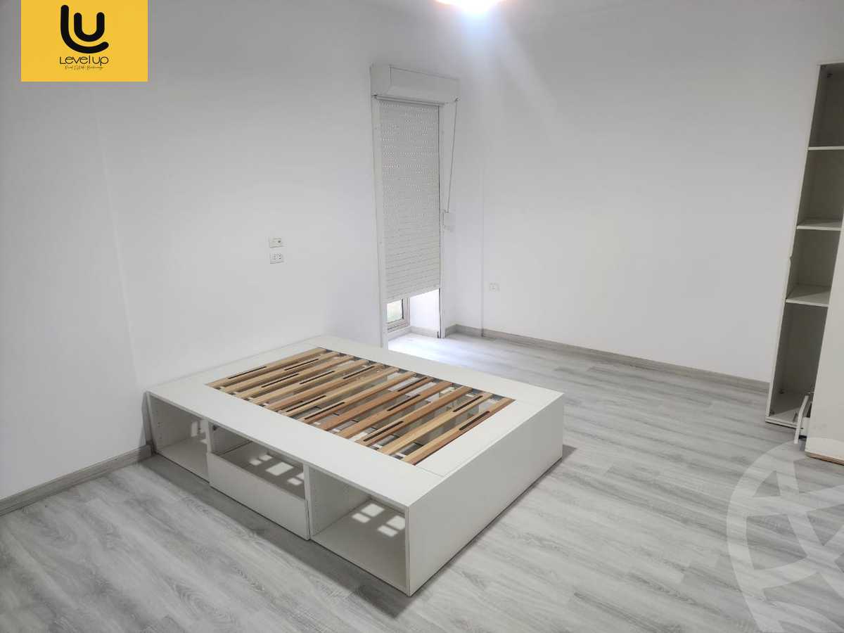 https://aqarmap.com.eg/en/listing/5733695-for-sale-cairo-new-cairo-compounds-moon-valley