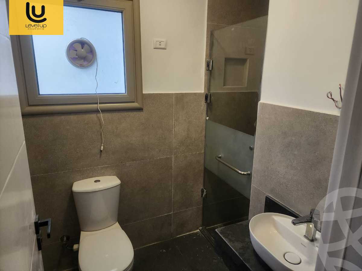 https://aqarmap.com.eg/en/listing/5733695-for-sale-cairo-new-cairo-compounds-moon-valley
