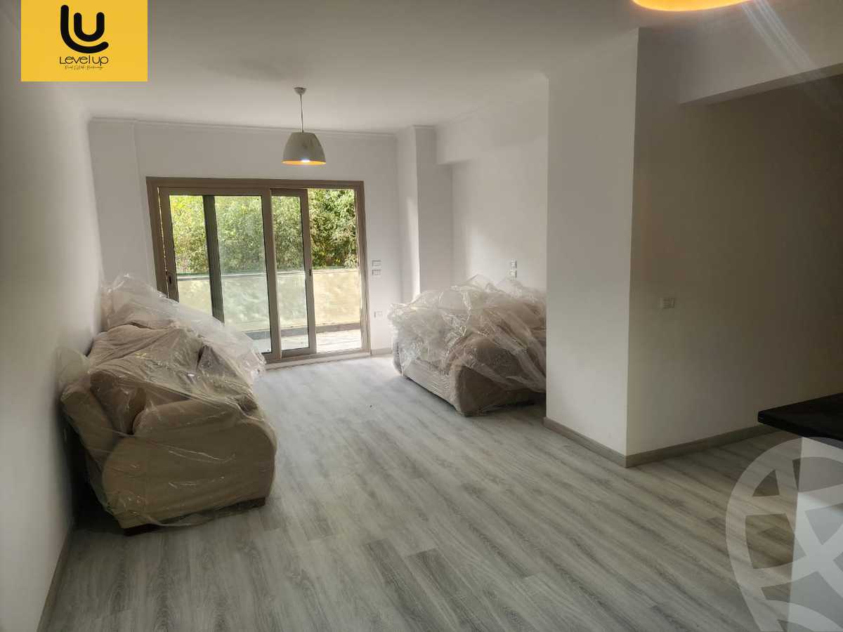 https://aqarmap.com.eg/en/listing/5733695-for-sale-cairo-new-cairo-compounds-moon-valley