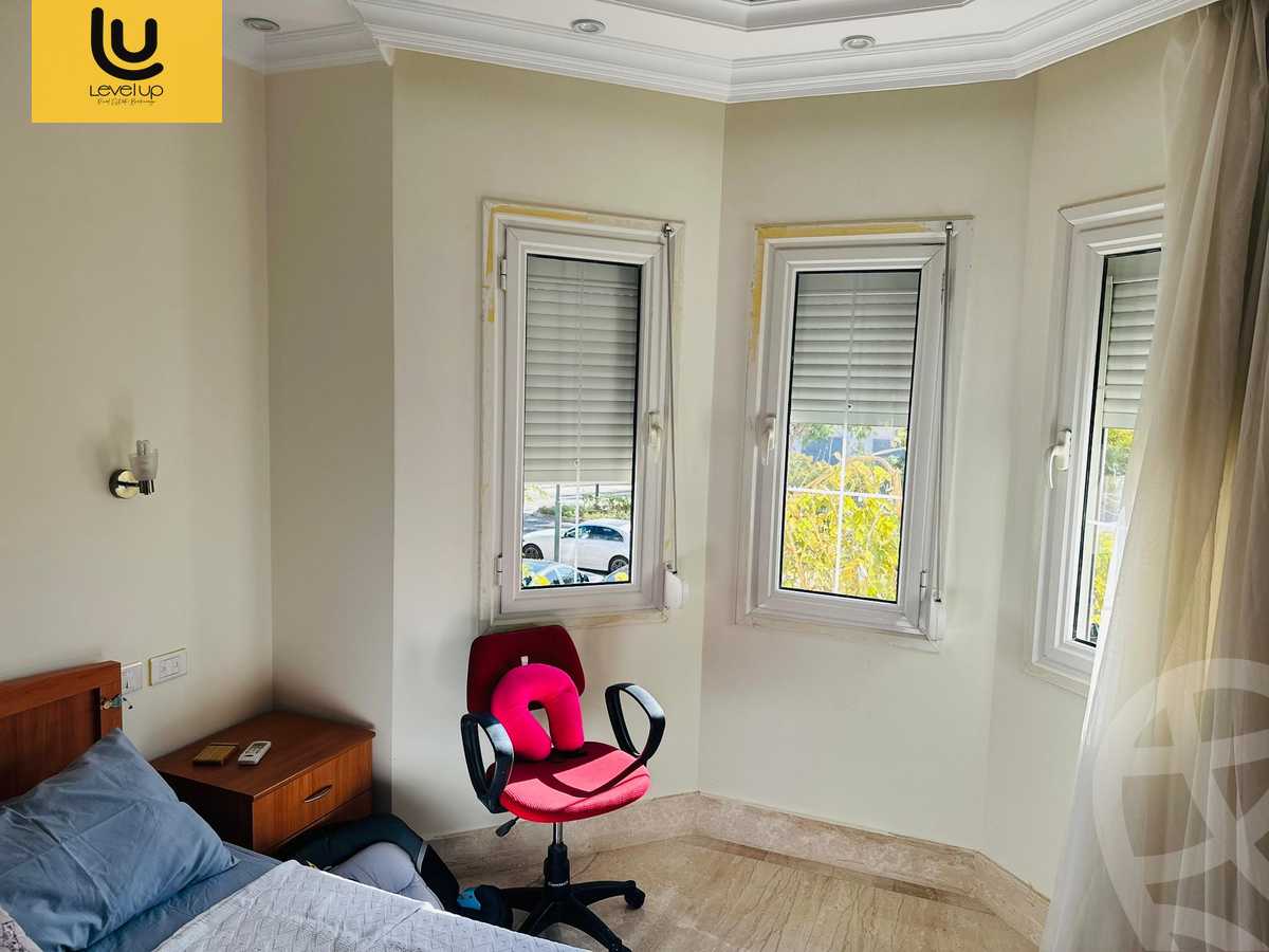 https://aqarmap.com.eg/ar/listing/5737711-for-sale-cairo-new-cairo-compounds-mountain-view-hyde-park
