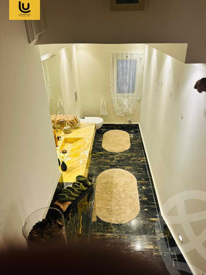 https://aqarmap.com.eg/ar/listing/5737711-for-sale-cairo-new-cairo-compounds-mountain-view-hyde-park