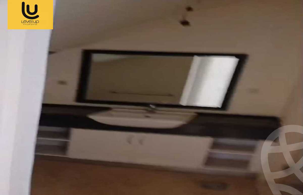 https://aqarmap.com.eg/ar/listing/5740379-for-sale-cairo-mokattam-compounds-uptown-cairo-eleva-uptown-cairo