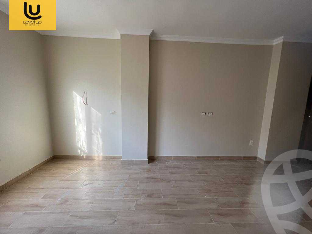https://aqarmap.com.eg/ar/listing/5762359-for-sale-cairo-new-cairo-compounds-brwmynd-ryzydns-wdy-djl-llttwyr