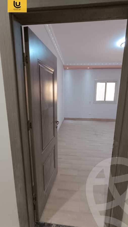 https://aqarmap.com.eg/ar/listing/5762596-for-sale-cairo-new-cairo-compounds-grand-caesar-thiqa