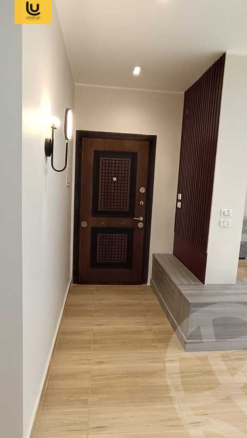https://aqarmap.com.eg/ar/listing/5762596-for-sale-cairo-new-cairo-compounds-grand-caesar-thiqa