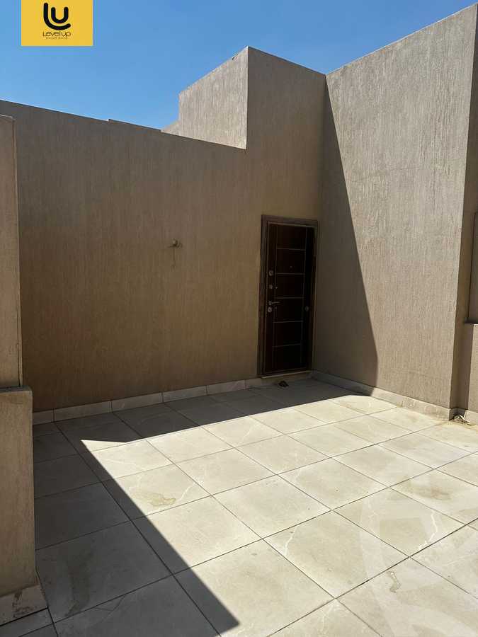 https://aqarmap.com.eg/ar/listing/5789190-for-sale-cairo-new-cairo-compounds-fifth-square
