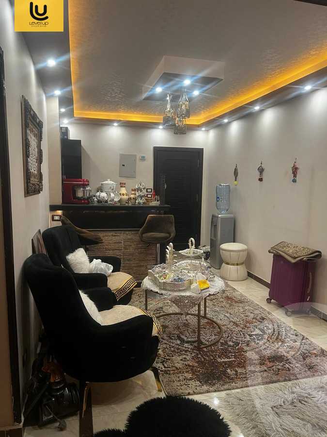 https://aqarmap.com.eg/en/listing/5800125-for-sale-cairo-6th-of-october-hadaeq-october-kmbwnd-fy-hdyq-ktwbr-paradise