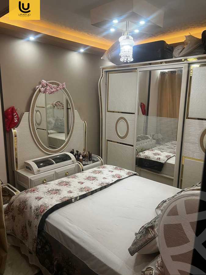 https://aqarmap.com.eg/en/listing/5800125-for-sale-cairo-6th-of-october-hadaeq-october-kmbwnd-fy-hdyq-ktwbr-paradise