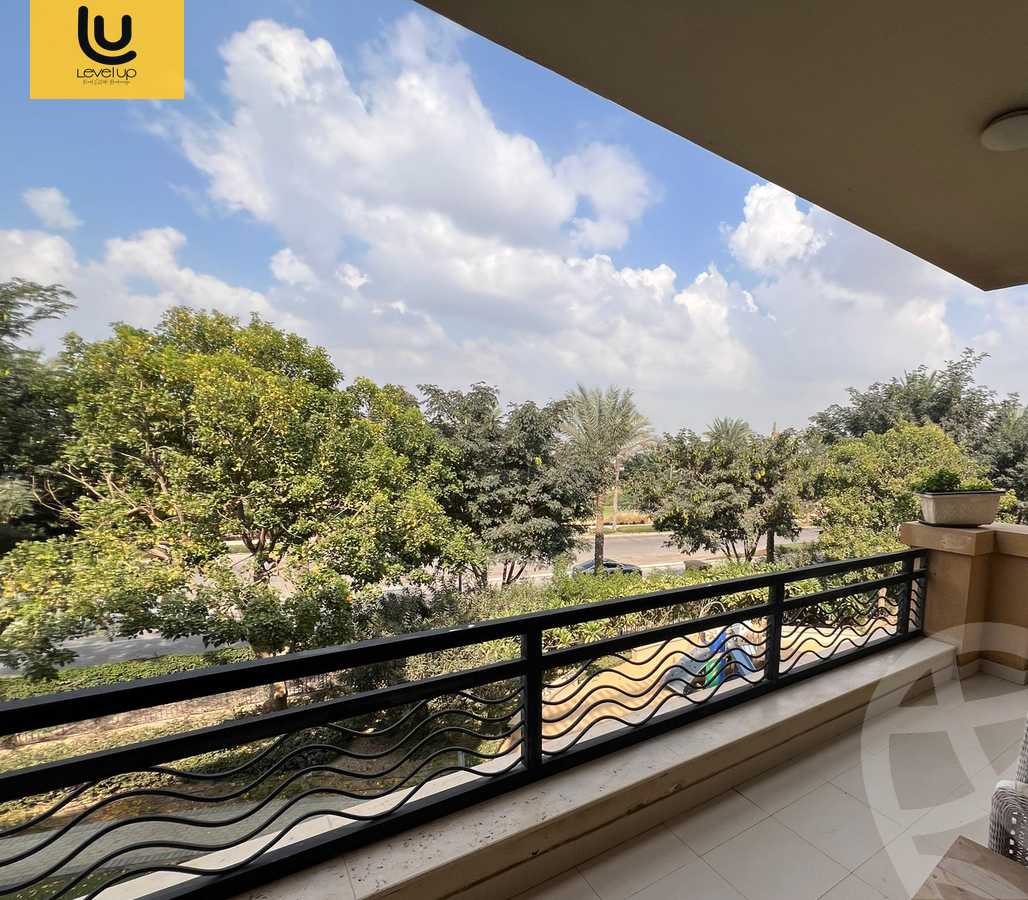 https://aqarmap.com.eg/en/listing/5830686-for-sale-cairo-mokattam-compounds-uptown-cairo-alto-residence-uptown-cairo