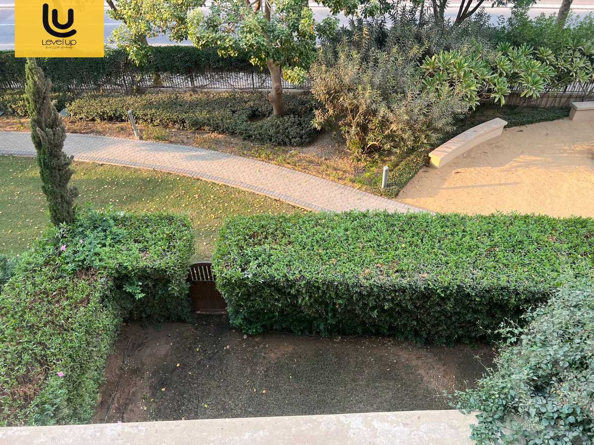 https://aqarmap.com.eg/en/listing/5830686-for-sale-cairo-mokattam-compounds-uptown-cairo-alto-residence-uptown-cairo