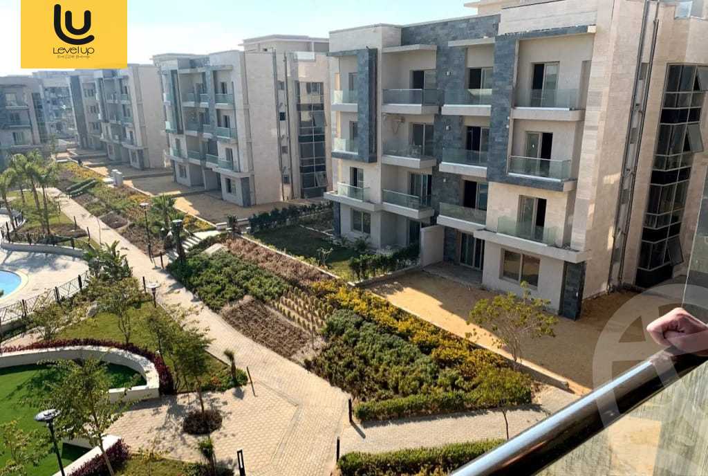 https://aqarmap.com.eg/en/listing/5839529-for-sale-cairo-new-cairo-compounds-galleria-moon-valley