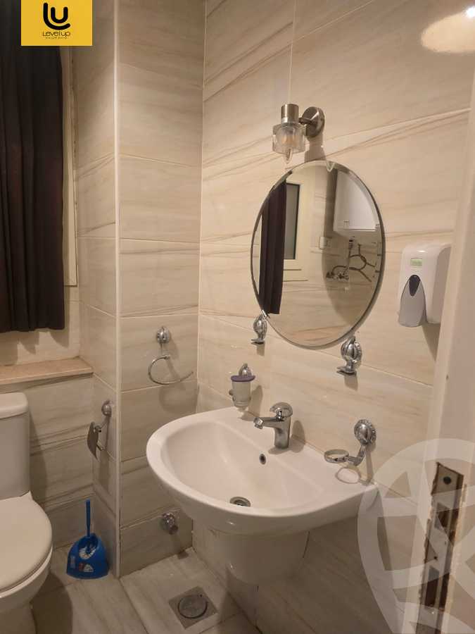 https://aqarmap.com.eg/en/listing/5857530-for-sale-cairo-new-cairo-compounds-kmbwnd-dh-fyldj-blm-hylz