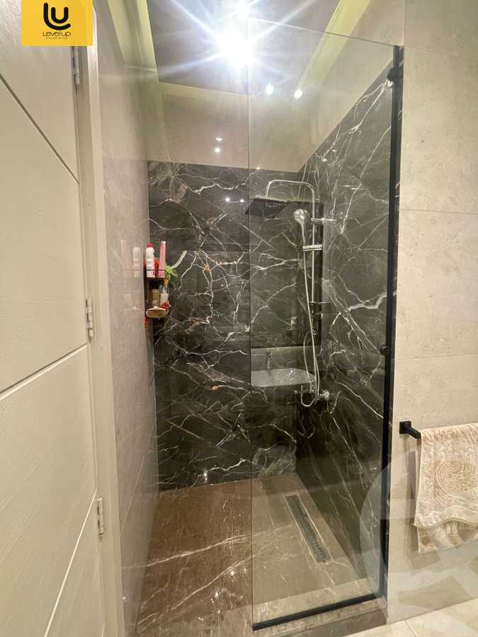 https://aqarmap.com.eg/ar/listing/5857605-for-sale-cairo-new-cairo-compounds-kmbwnd-fyldj-jyt-blm-hylz