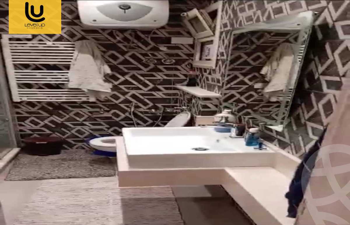 https://aqarmap.com.eg/ar/listing/5873222-for-rent-cairo-new-cairo-compounds-stwn-ryzydns-by-ar-y-llttwyr