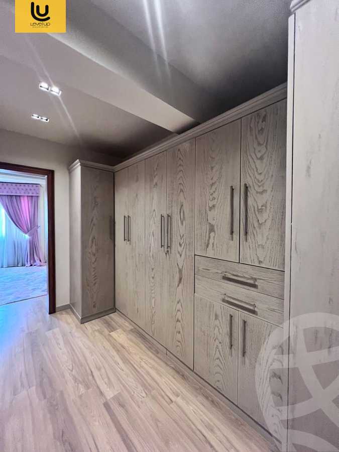 https://aqarmap.com.eg/ar/listing/5885761-for-rent-cairo-new-cairo-compounds-mountain-view-hyde-park