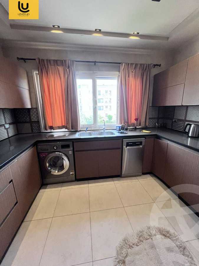 https://aqarmap.com.eg/ar/listing/5885761-for-rent-cairo-new-cairo-compounds-mountain-view-hyde-park