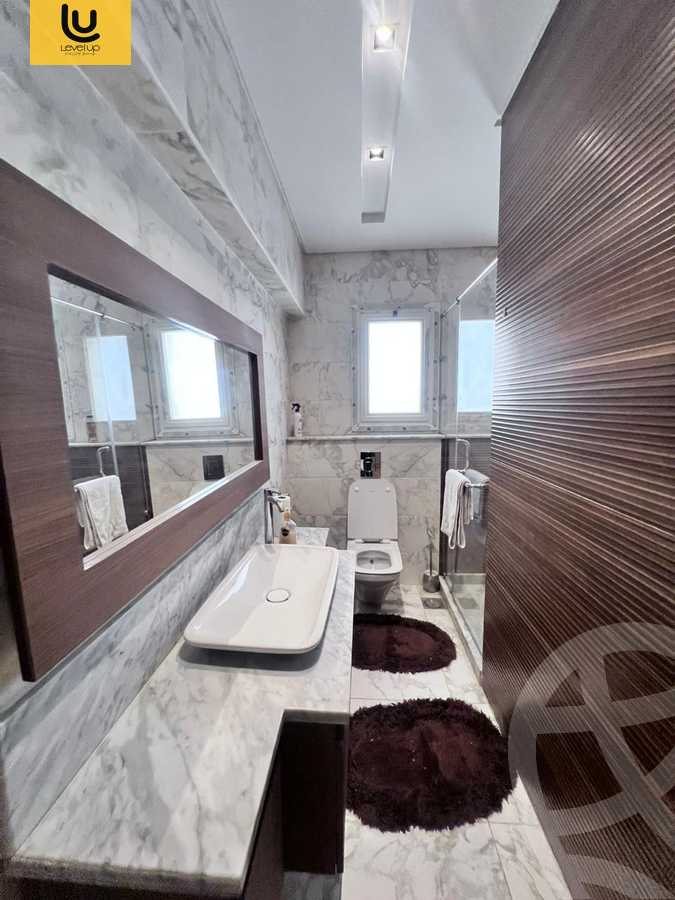https://aqarmap.com.eg/ar/listing/5885761-for-rent-cairo-new-cairo-compounds-mountain-view-hyde-park