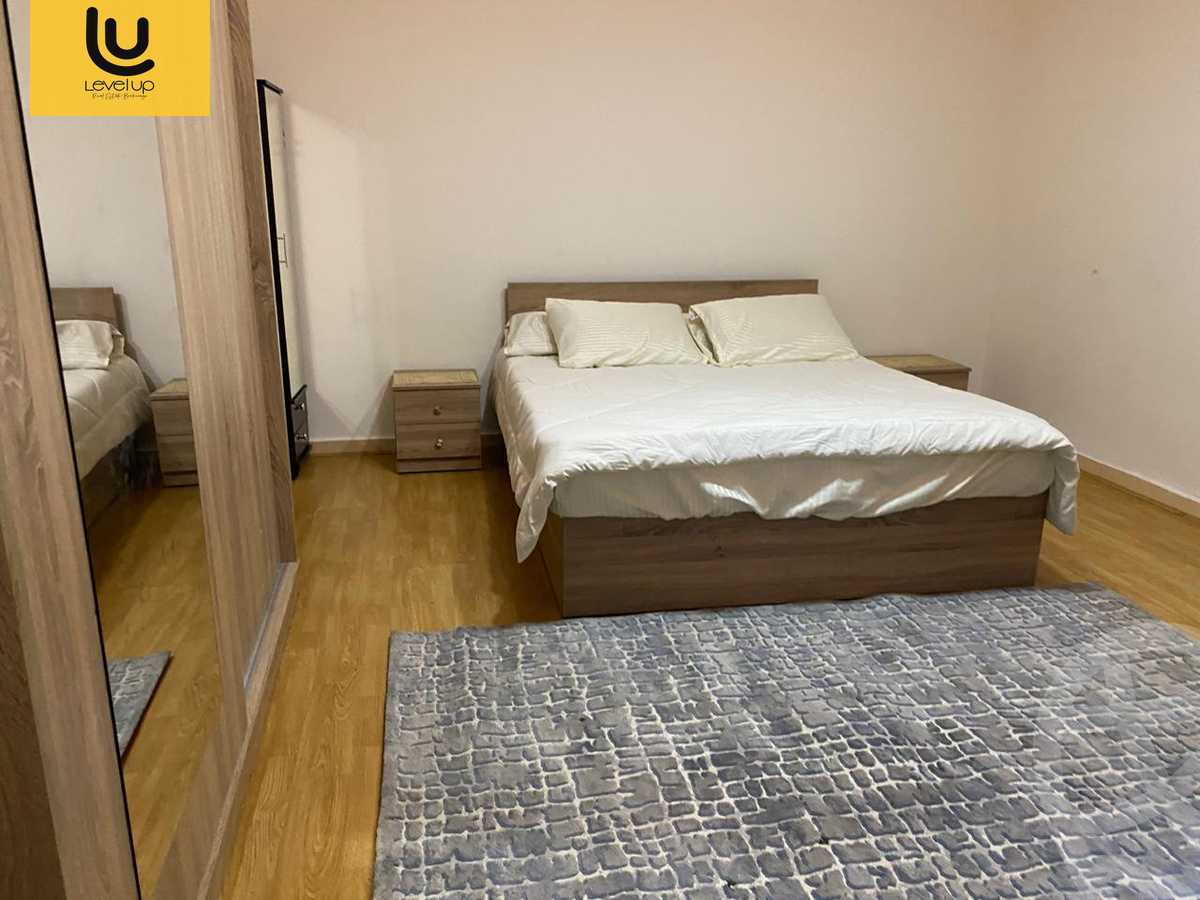 https://aqarmap.com.eg/en/listing/5919664-for-rent-cairo-new-cairo-lrhb-city-phase-5-ibn-al-nafees-st