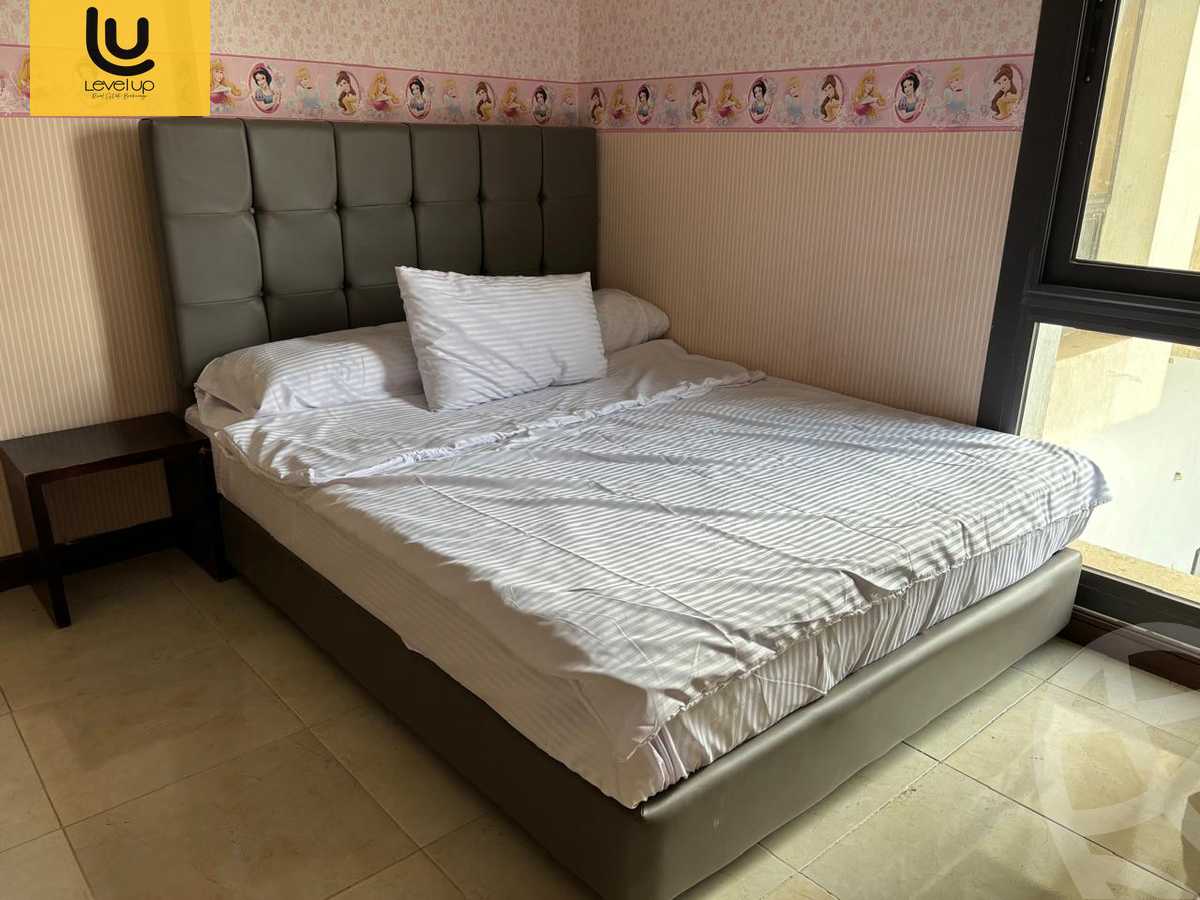 https://aqarmap.com.eg/ar/listing/5931505-for-rent-cairo-6th-of-october-compounds