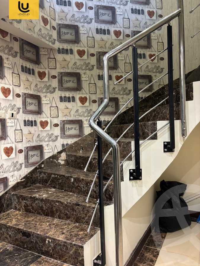 https://aqarmap.com.eg/ar/listing/5931505-for-rent-cairo-6th-of-october-compounds