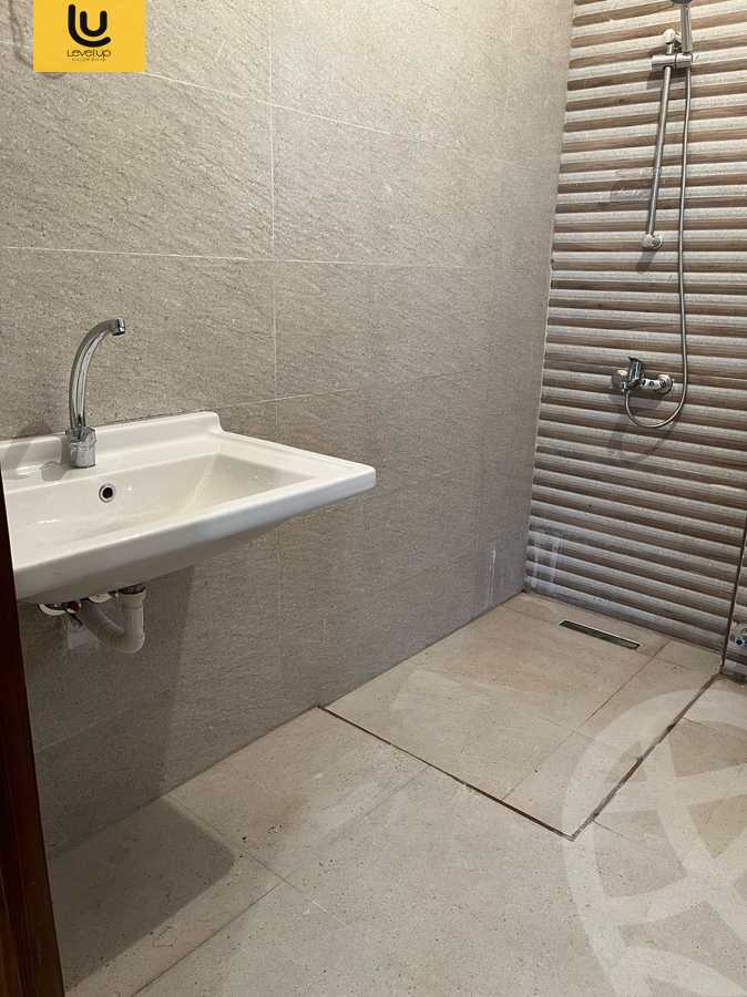 https://aqarmap.com.eg/en/listing/5937847-for-rent-cairo-new-cairo-compounds-el-patio-oro
