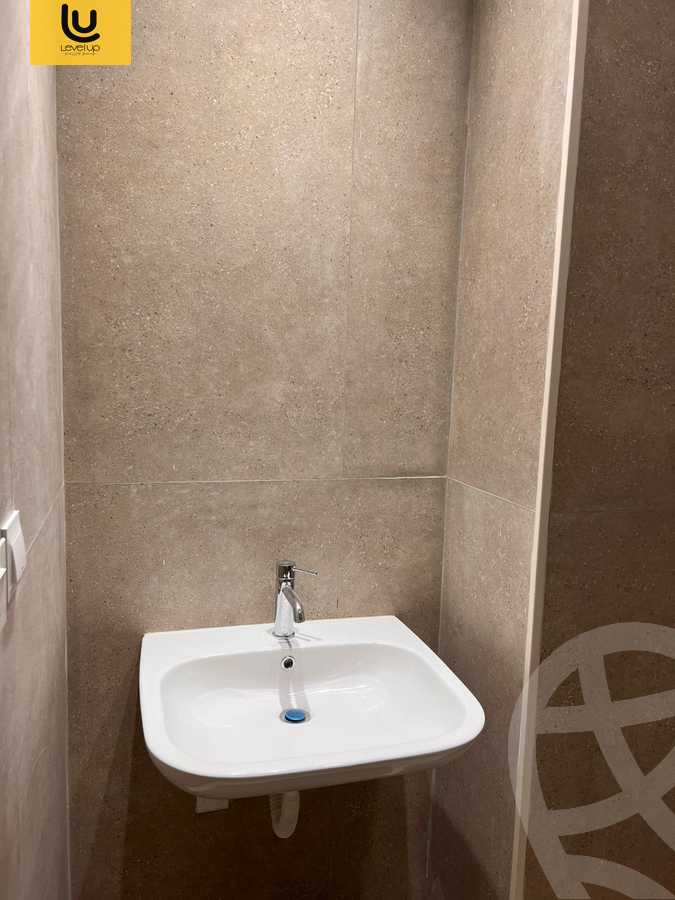 https://aqarmap.com.eg/ar/listing/5953990-for-rent-cairo-new-cairo-compounds-uvenues-el-sewedy
