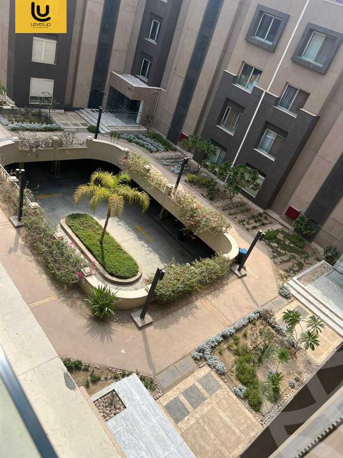 https://aqarmap.com.eg/en/listing/5976316-for-sale-cairo-new-cairo-compounds-kmbwnd-dh-fyldj-blm-hylz