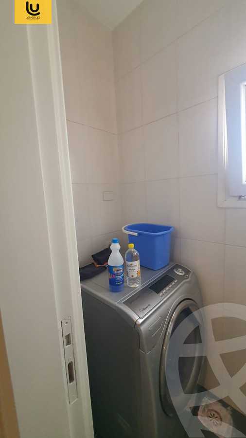 https://aqarmap.com.eg/ar/listing/5977061-for-rent-cairo-new-cairo-compounds-mountain-view-1