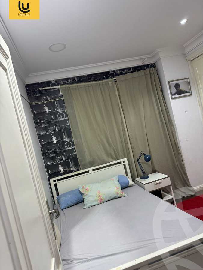 https://aqarmap.com.eg/en/listing/5980382-for-sale-cairo-new-cairo-el-ahyaa-fifth-neighborhood-akhnaton-st